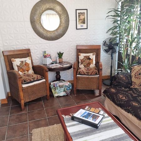 Twelveon1St Appartement Kaapstad Buitenkant foto