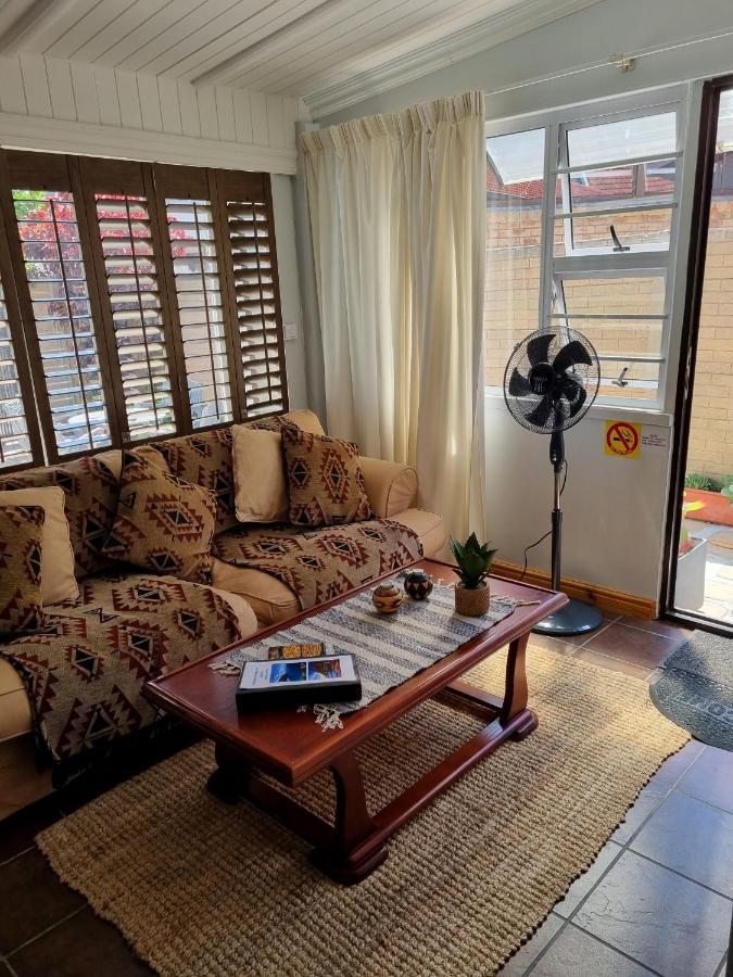 Twelveon1St Appartement Kaapstad Buitenkant foto